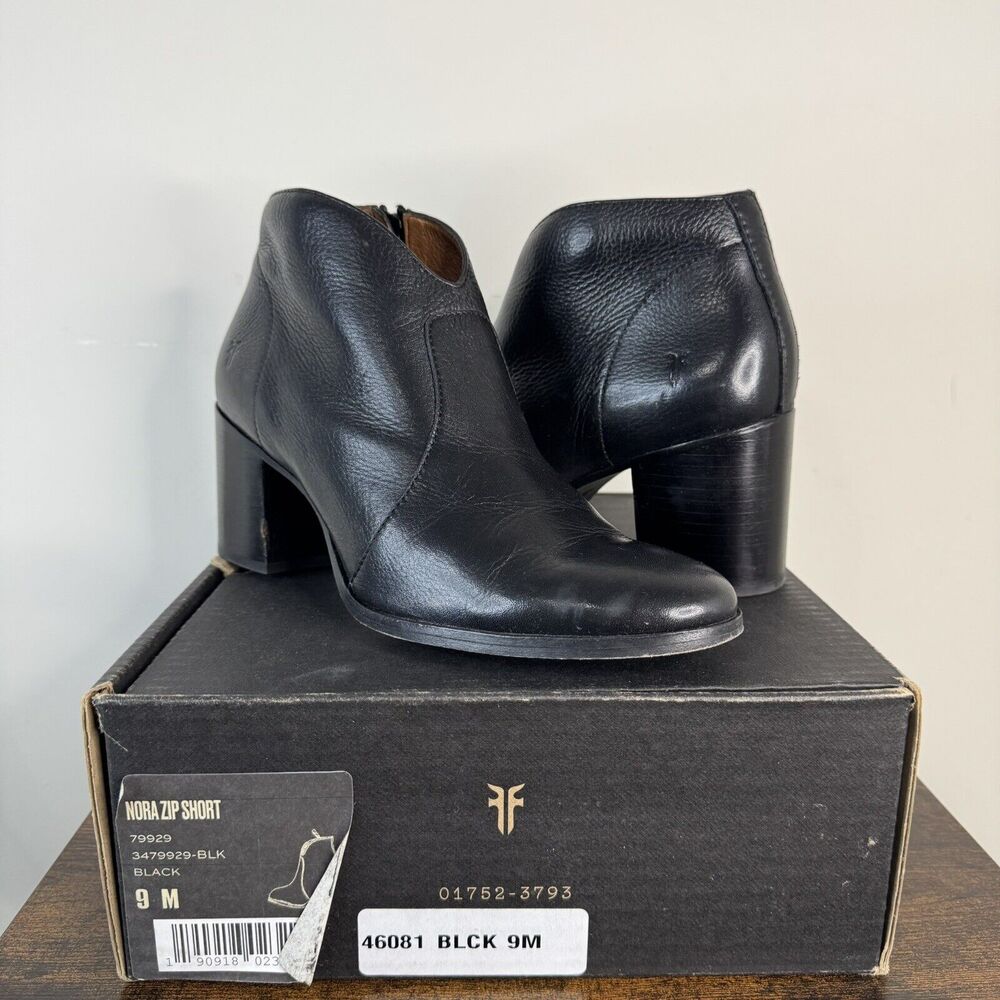 Frye Nora Leather Side Zip Ankle Booties Size 9B Black Block Heel